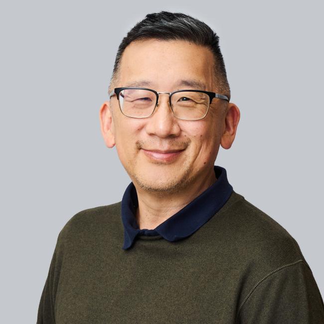 John Hwang headshot