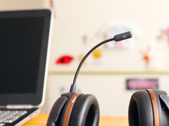 headset_mic.jpg