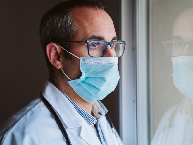 Physician with mask 