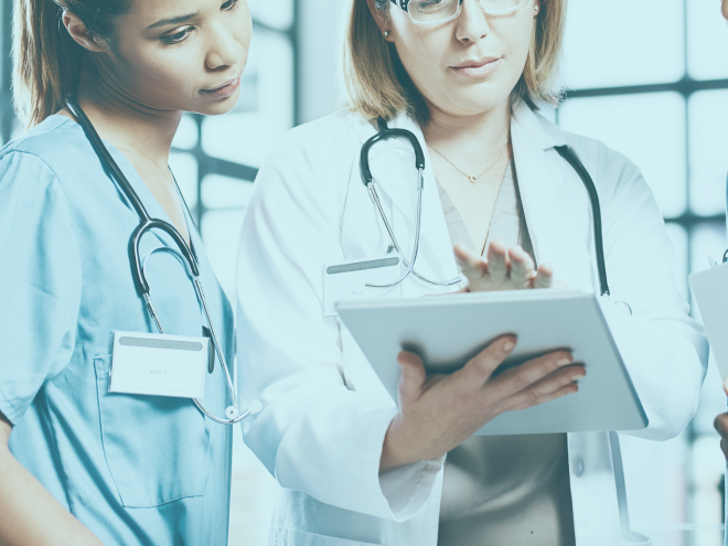 stock_doctor_nurse_team_clipboard_talking.png
