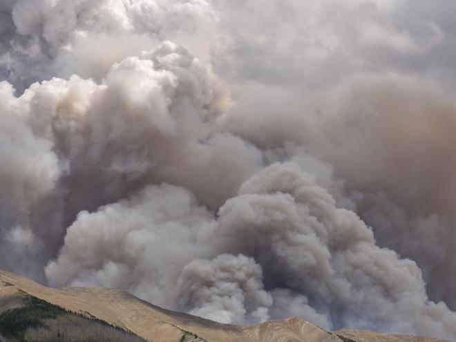 forest_fire_smoke_on_mount_shank_in_kootenay_national_park_stock_photography_id_234293.jpg