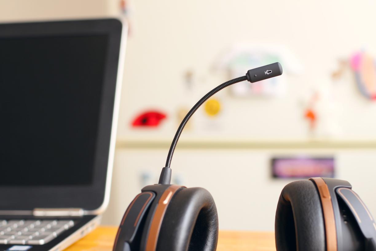 headset_mic.jpg