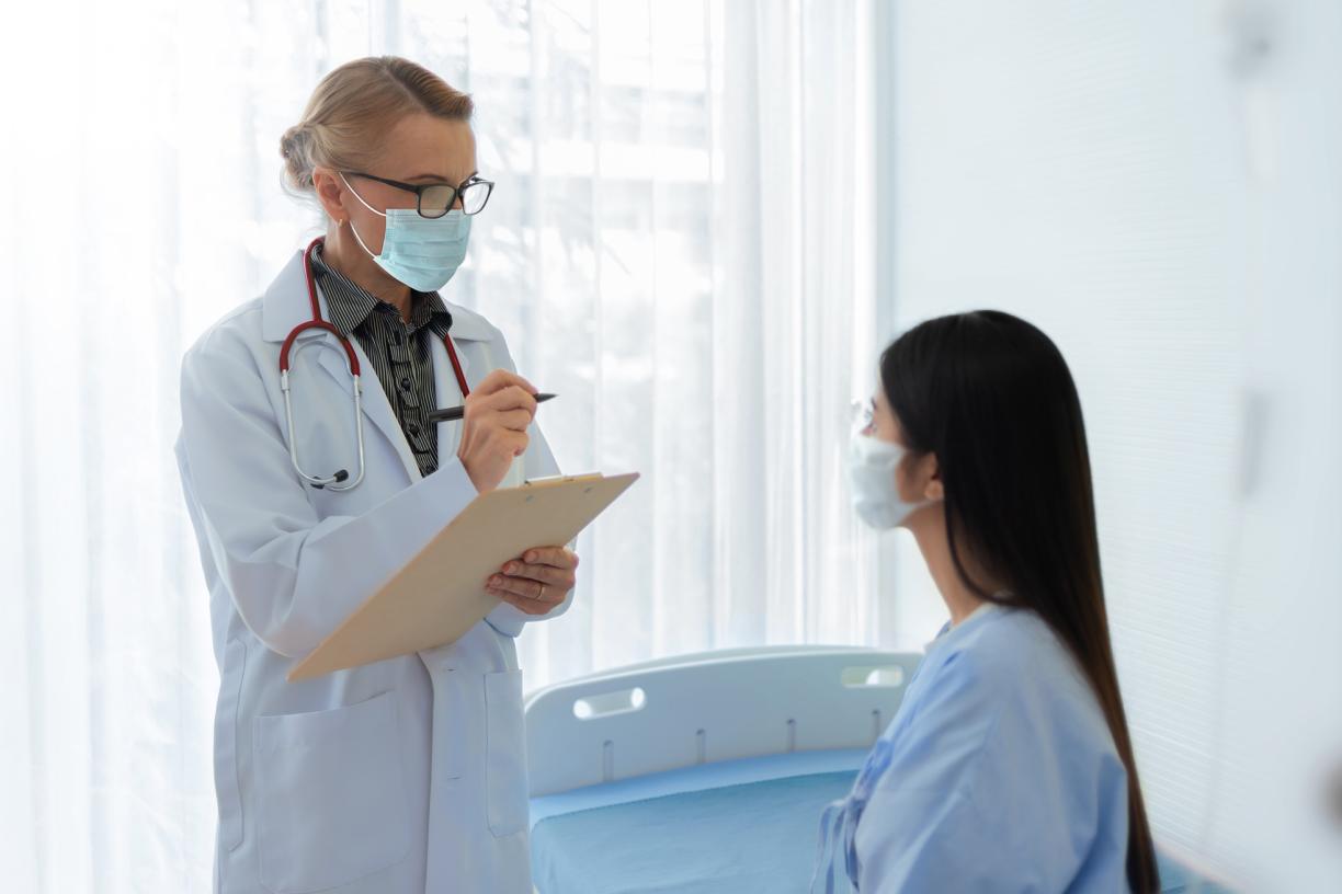 mask_use_in_health_care_facilities_during_covid-19.jpg