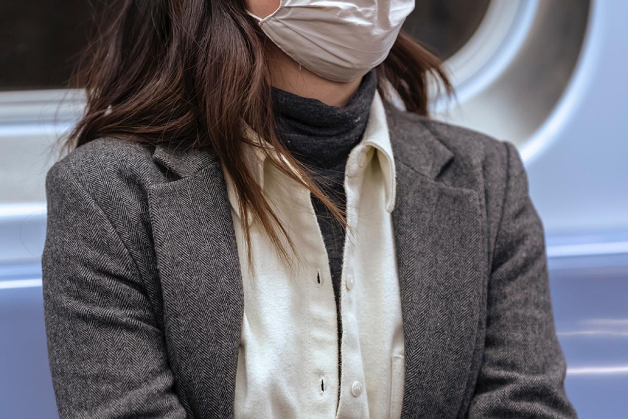 Wearing a mask on public transit