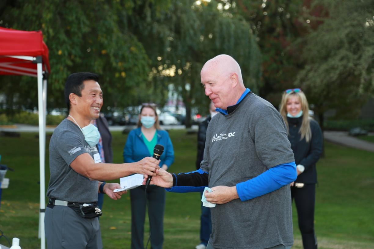 Dr Davidicus speaking at Walk With Your Doc event 