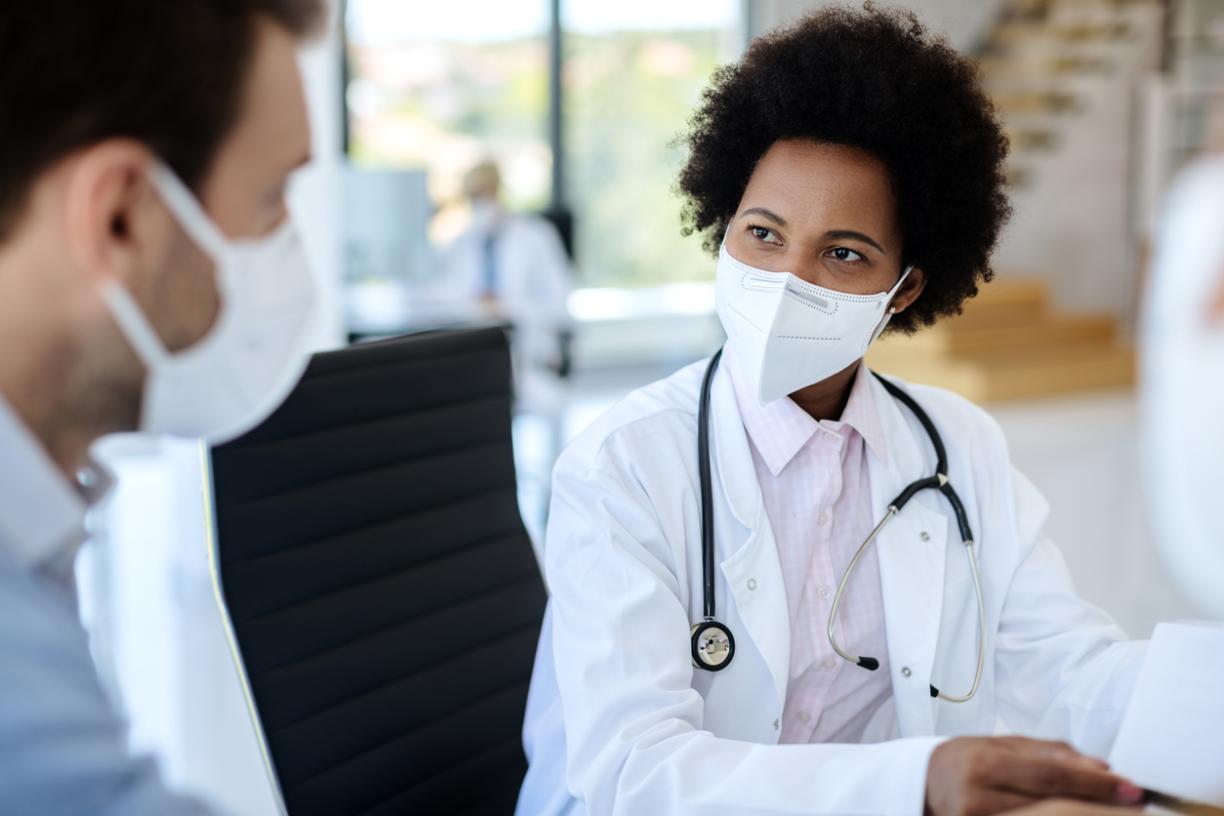 stock_female_doctor_mask_diverse_stethescope_id_471474.jpg