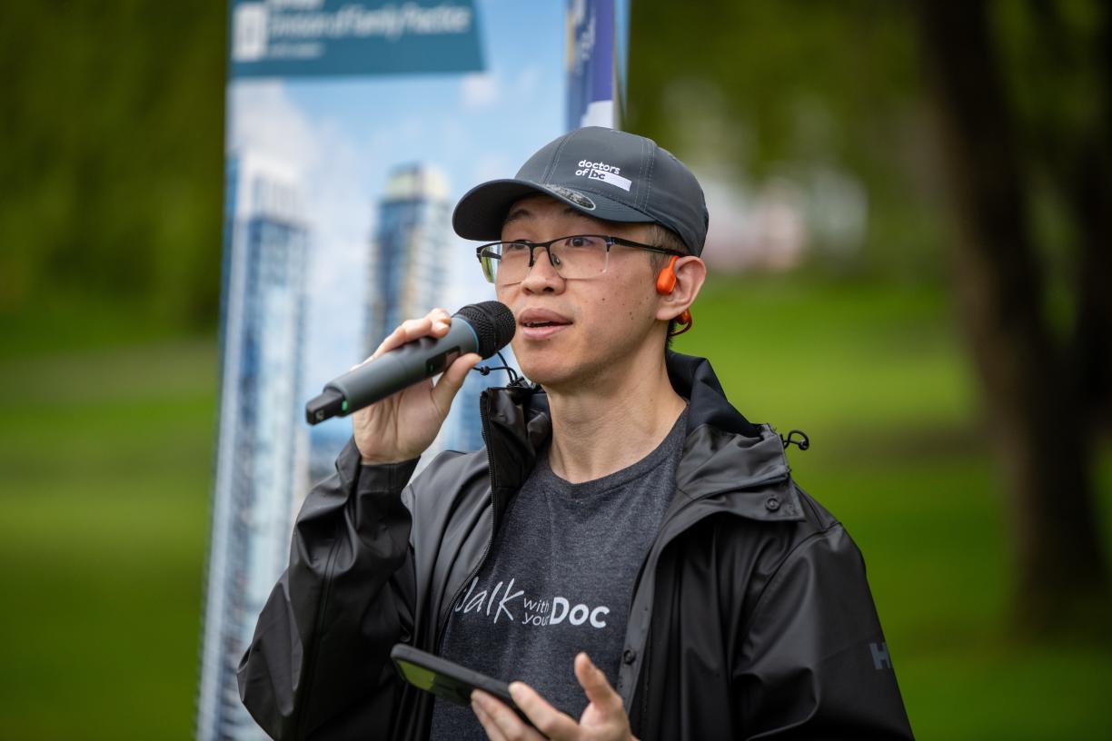 Dr Dai speaking at Walk With Your Doc event.