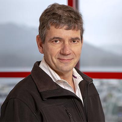 Dr%20Marius%20Pienaar%20