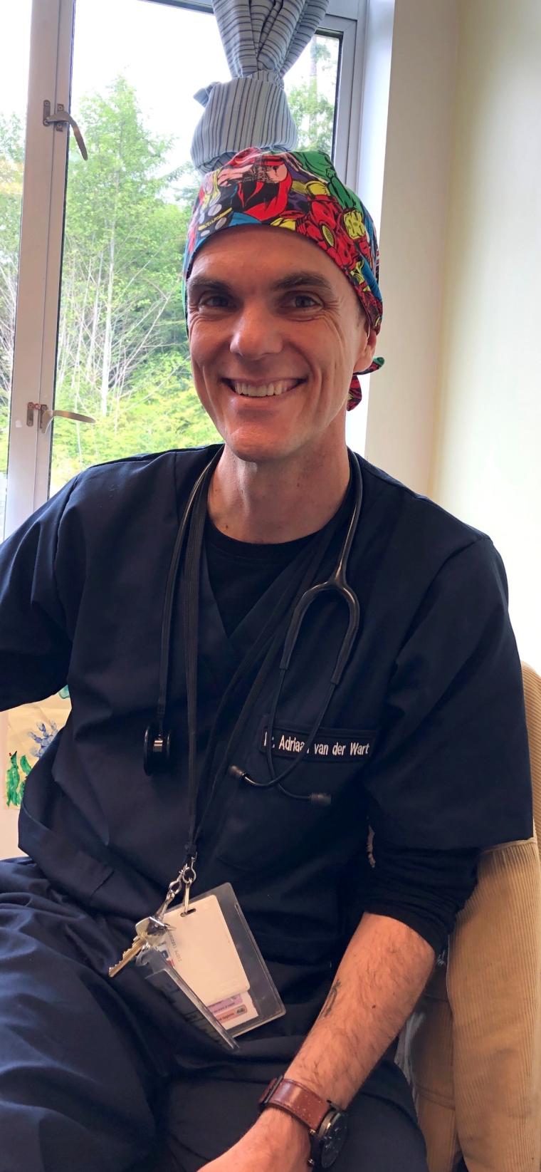 Dr Riaan Van der Wart 